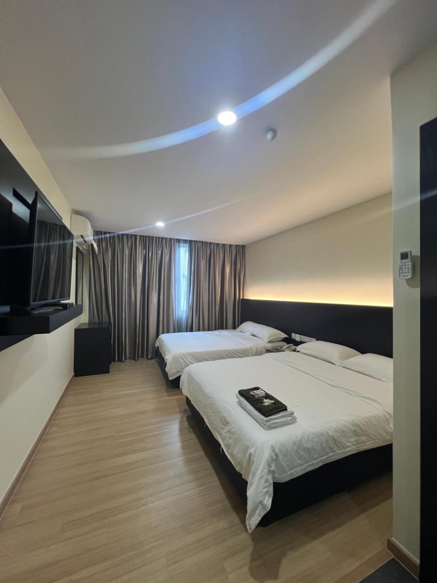 H-5 Inn Bintulu Exterior photo