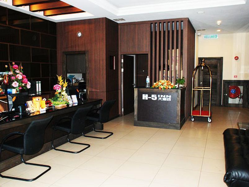 H-5 Inn Bintulu Exterior photo